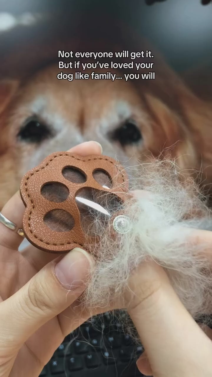 PawPouch™ Fur Memorial Keychain
